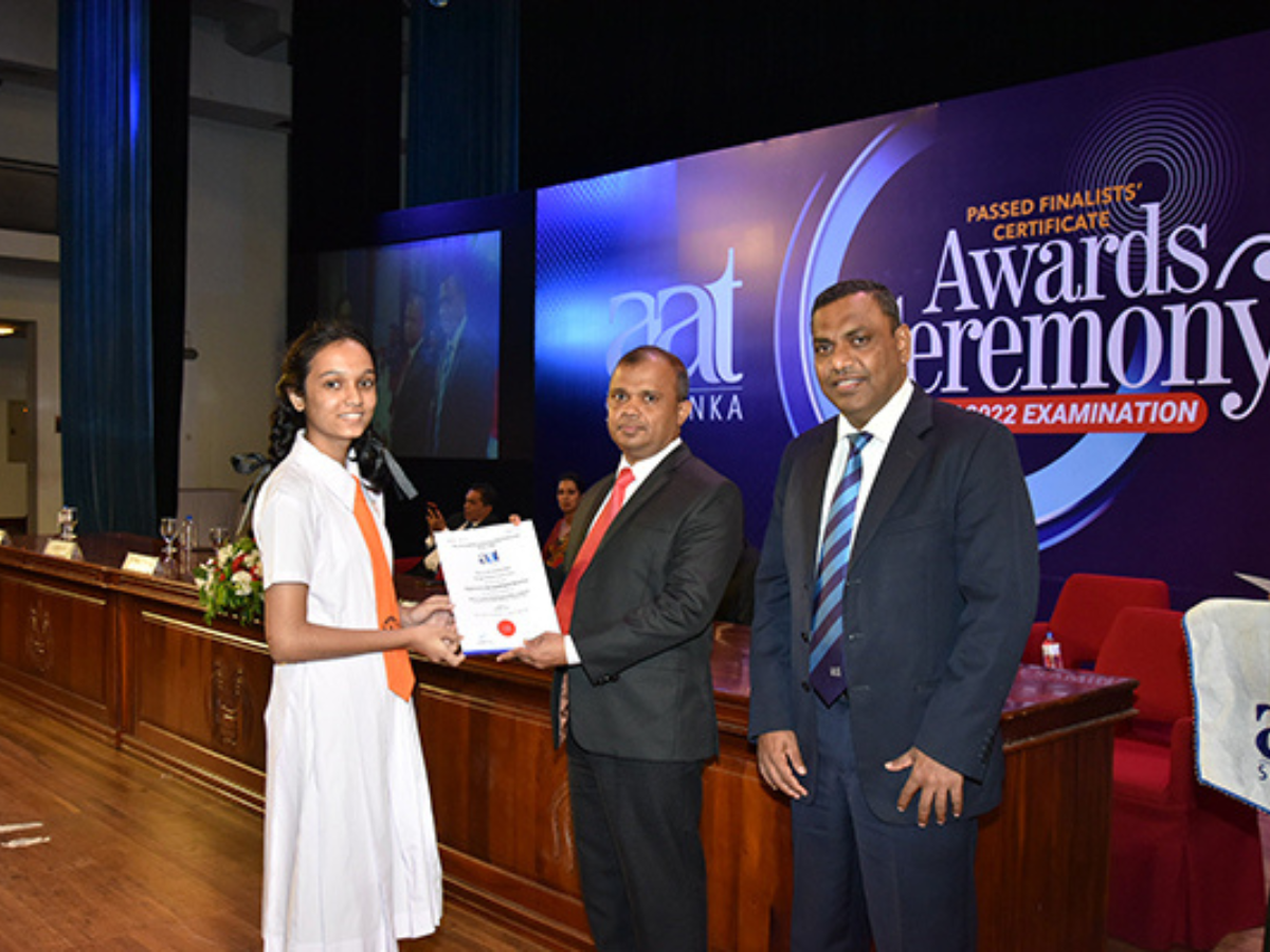 Certificate award ceremony held for JRS Corporation Future Leadership Program – 2024